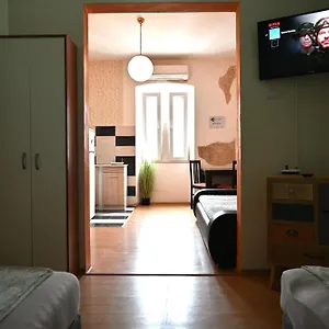 Gostinjska kuća Ivana, Pula
