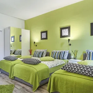 3* Гостевой дом Center &