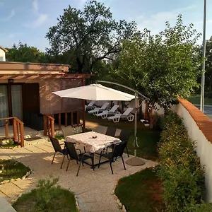 Kuca Za Odmor Natalija Ferienhaus