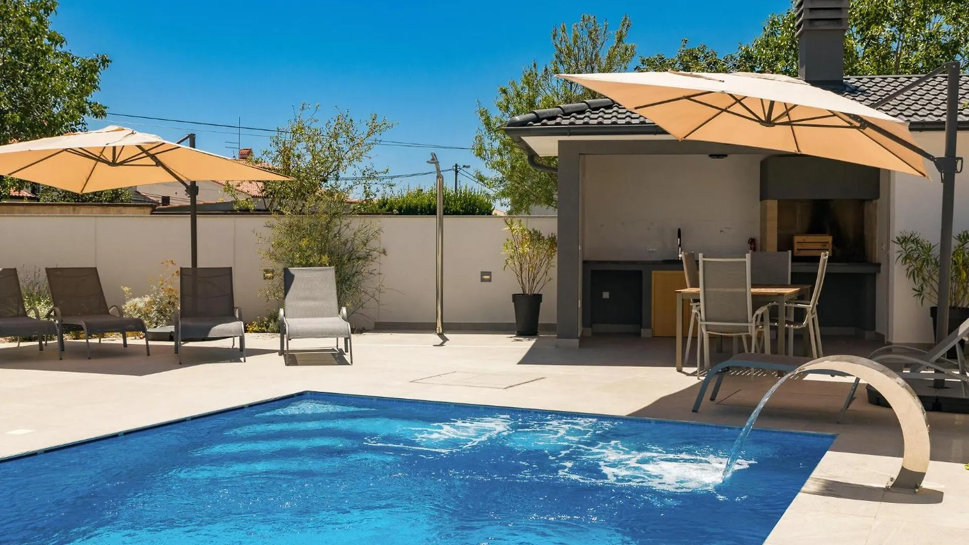 Villa Casa L Pula Croatia